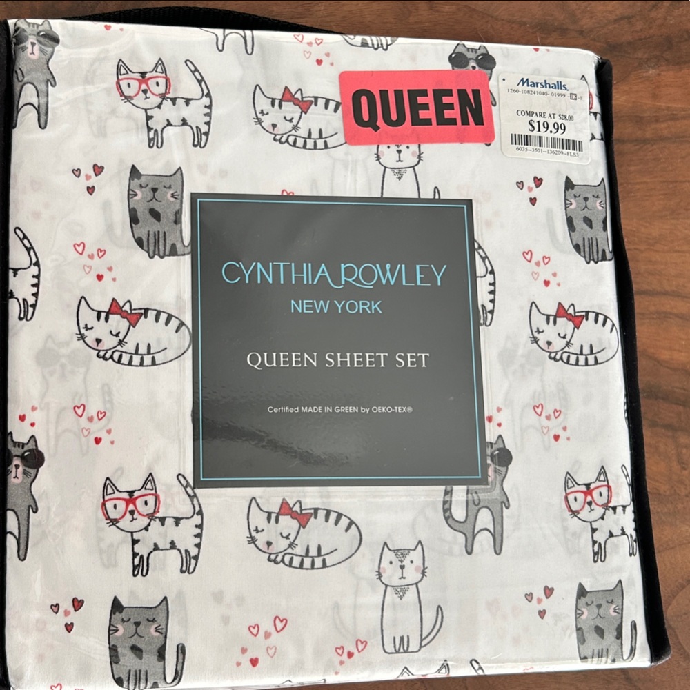 Cynthia Rowley Queen Sheet Set - White with Gray and Red Cat Pattern
